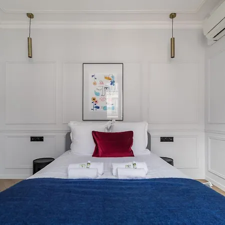 Poetic Stay - Champs Elysees Paris Exterior foto