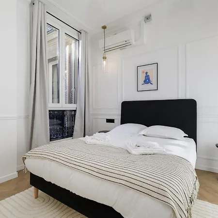 Poetic Stay - Champs Elysees Paris Exterior foto