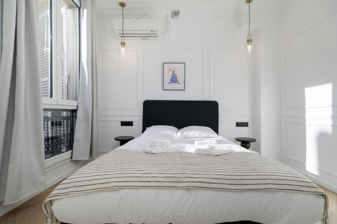 Poetic - Champs Elysees Apartamento